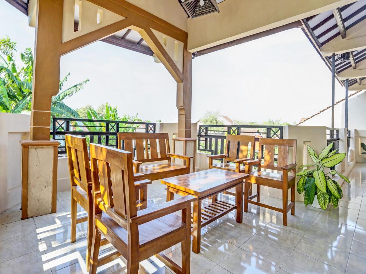 Oyo 91261 Cita Suraya Homestay Banyuwangi (East Java) Exterior foto