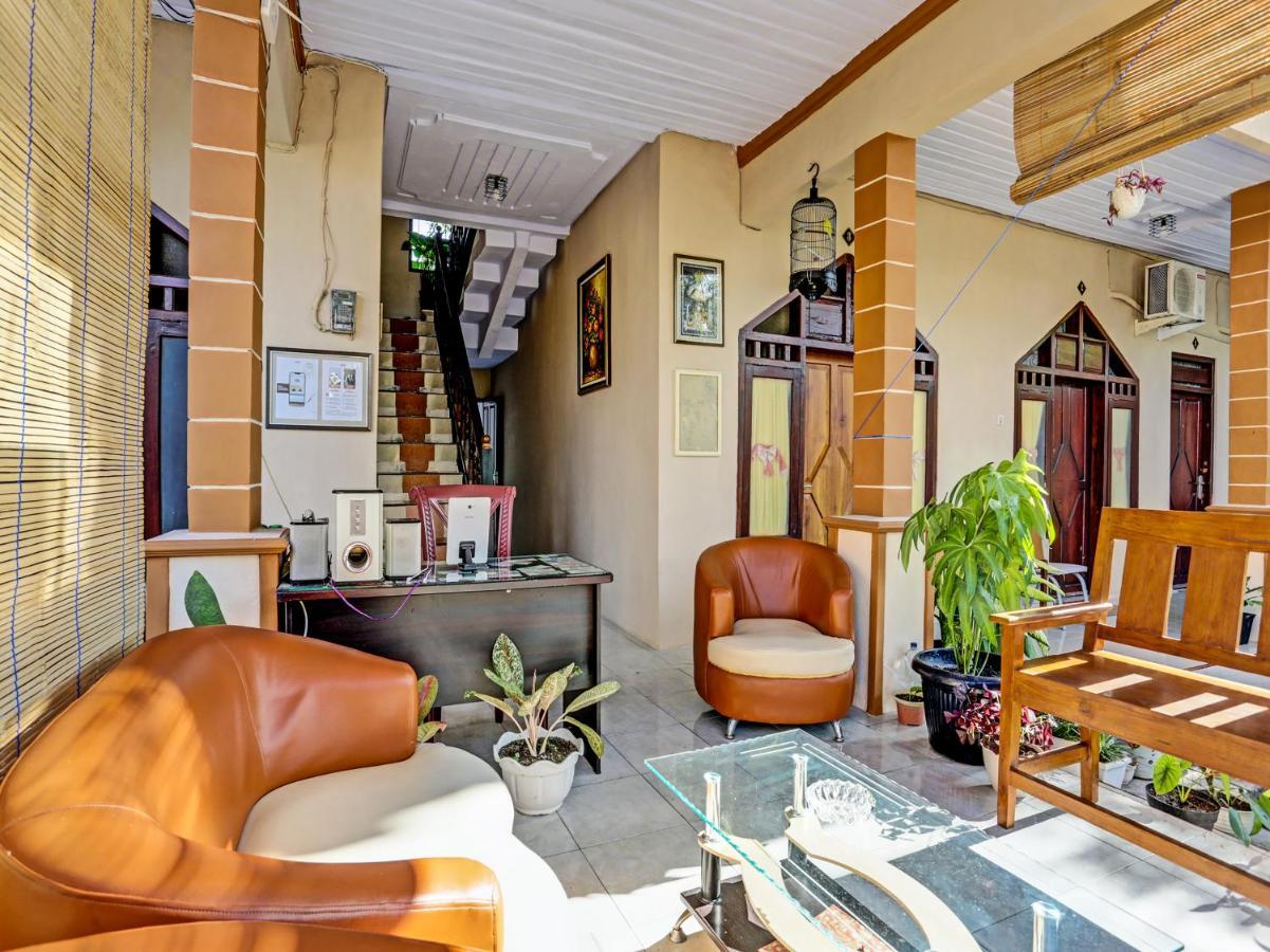 Oyo 91261 Cita Suraya Homestay Banyuwangi (East Java) Exterior foto
