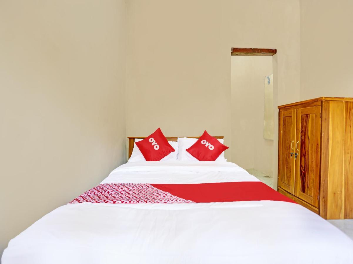 Oyo 91261 Cita Suraya Homestay Banyuwangi (East Java) Exterior foto