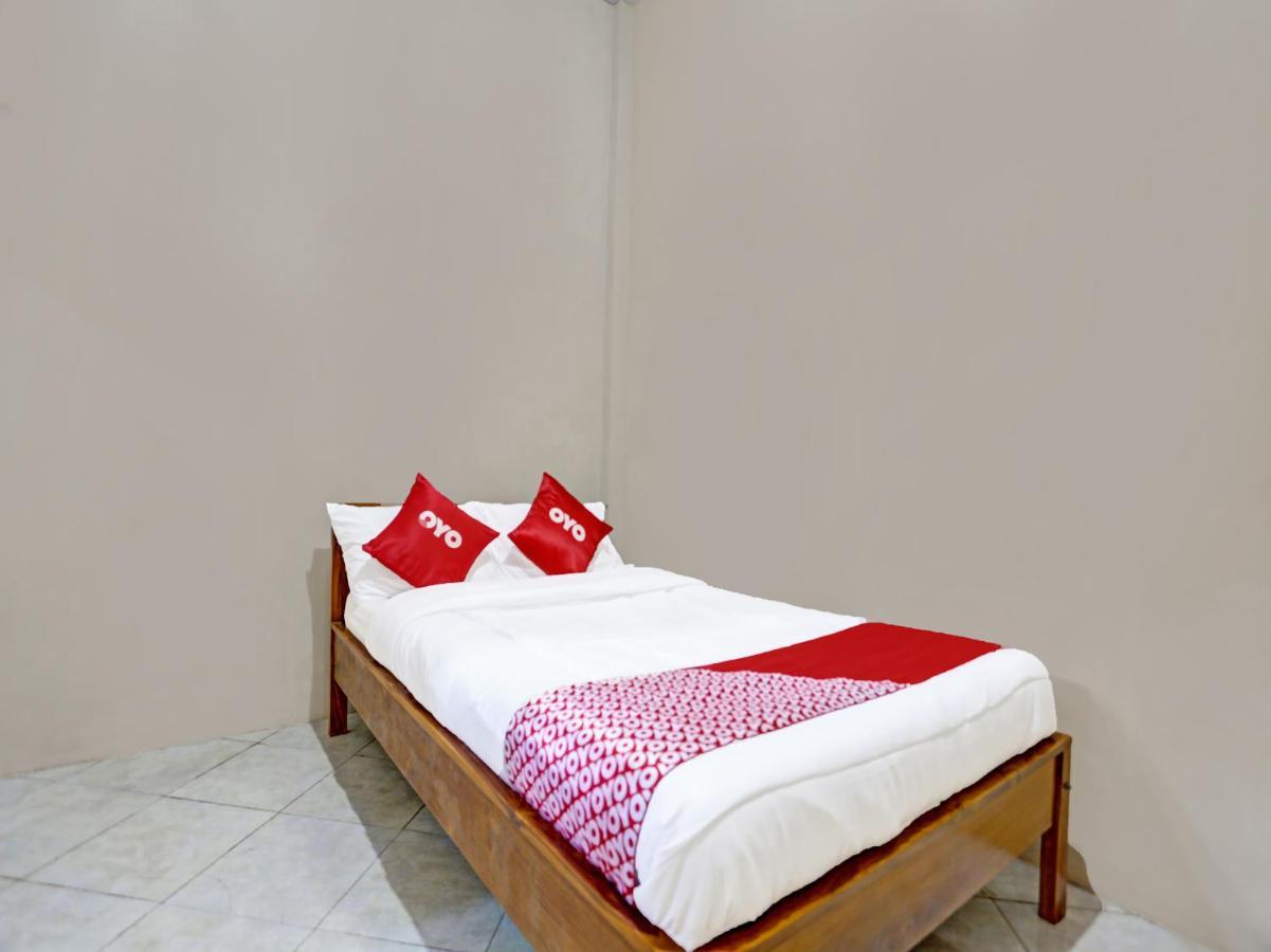 Oyo 91261 Cita Suraya Homestay Banyuwangi (East Java) Exterior foto